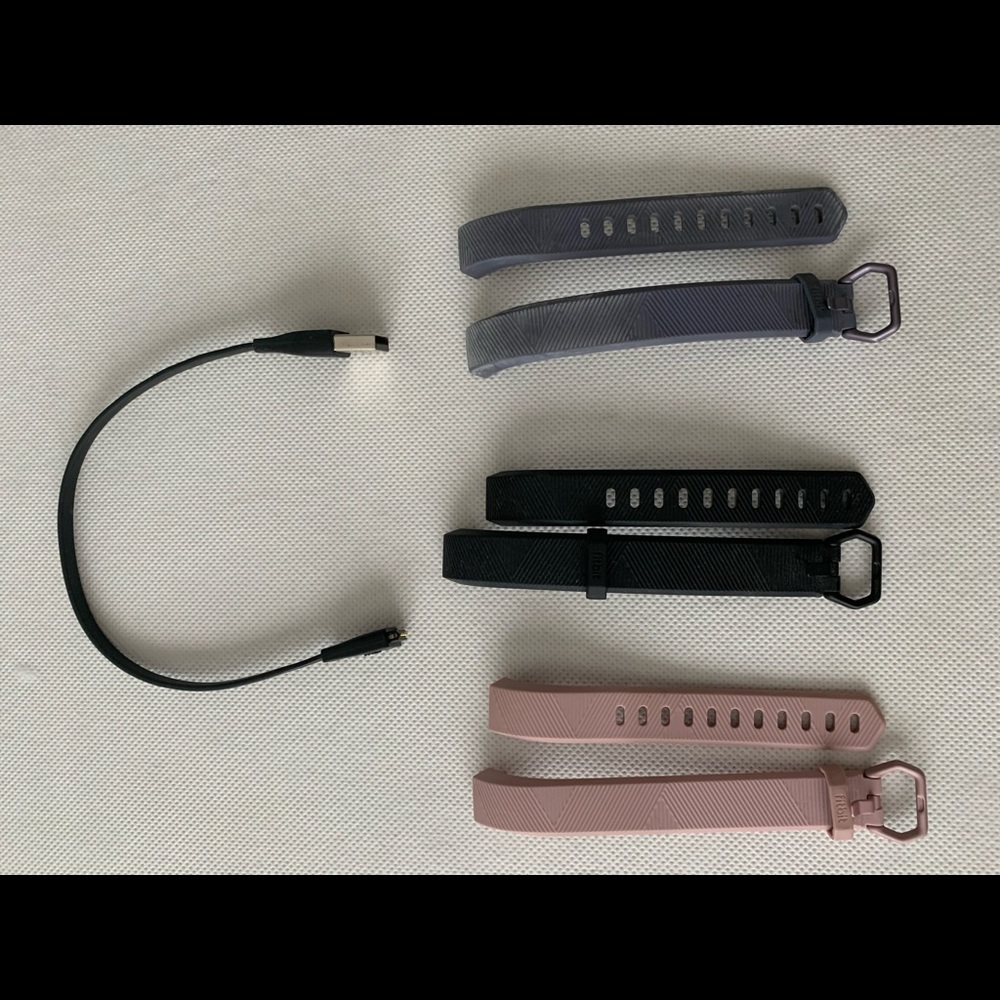 Fitbit Fitbands and charger